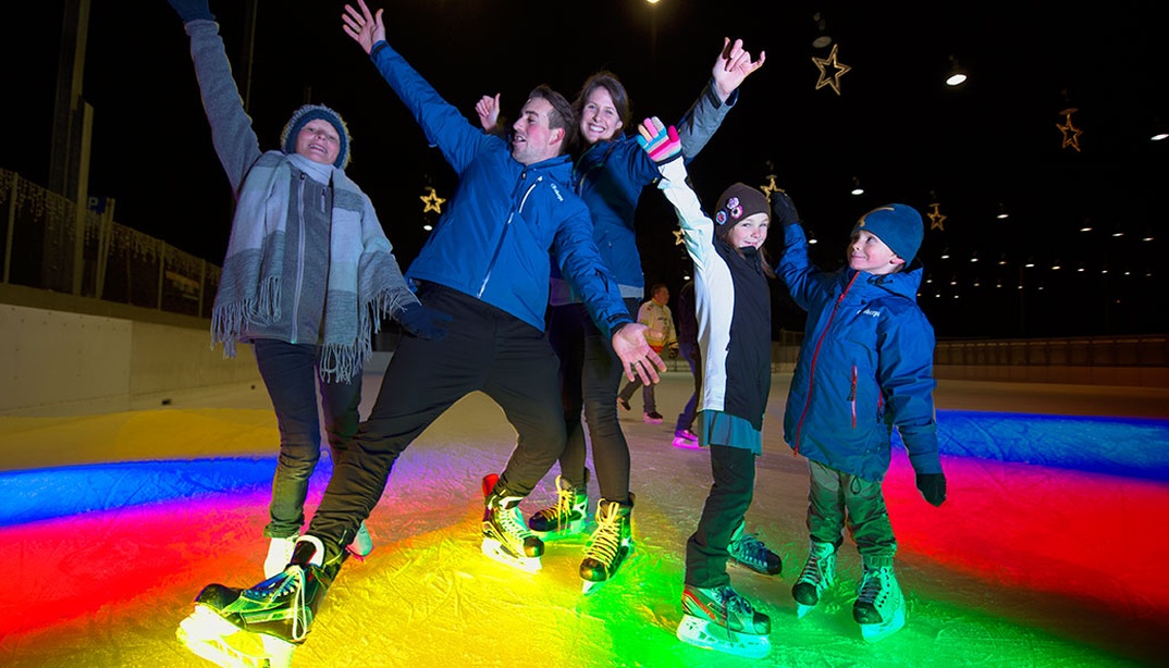 Eisdisco als Saisonauftakt