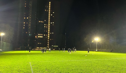 Mobile Beleuchtung auf dem Sportplatz Holenacker
