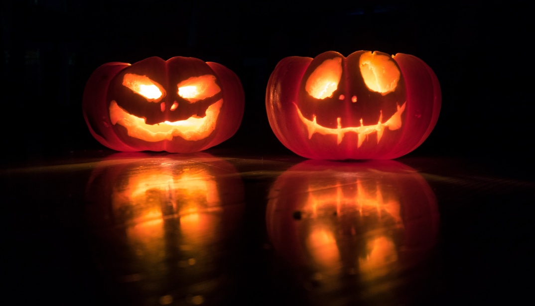 Halloween auf der Kunsteisbahn