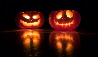 Halloween auf der Kunsteisbahn