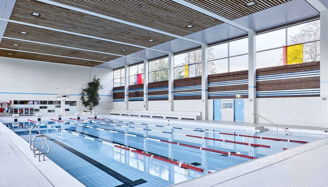 Hallenbad Wyler 25m-Schwimmbecken