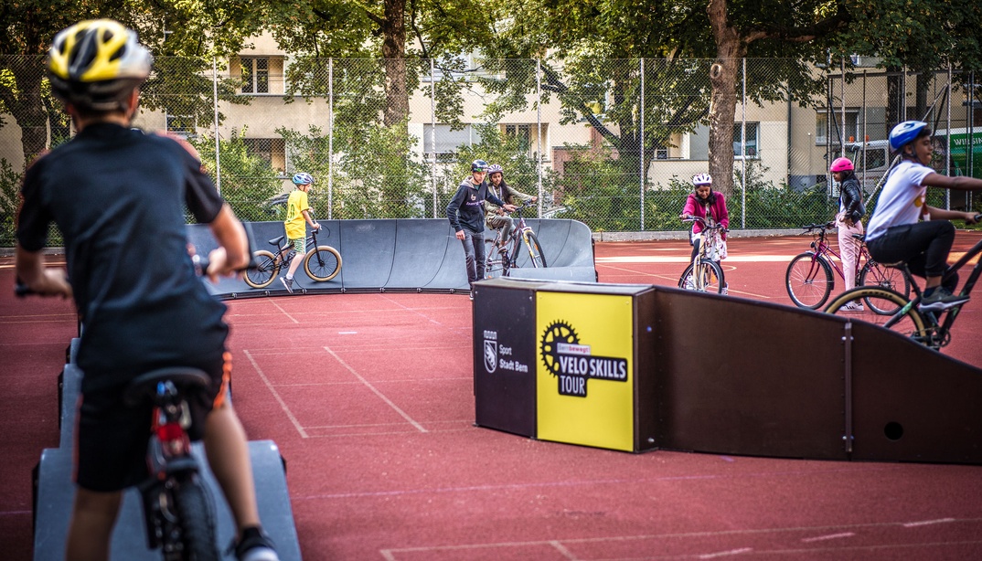 Pumptrack auf dem Pausenplatz