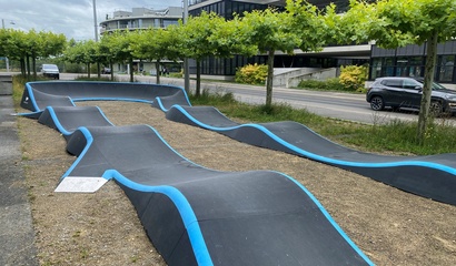 Pumtrack Brünnen auf dem Le-Corbusier-Platz