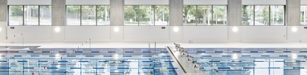 50m-Schwimmbecken der Schwimmhalle Neufeld
