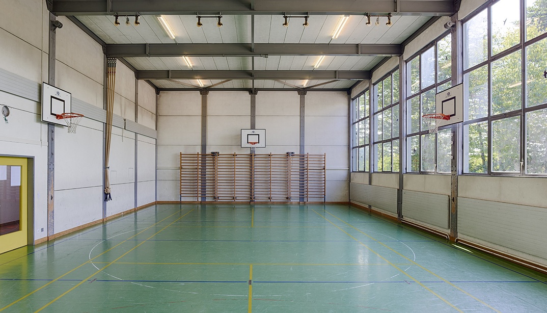 Turnhalle Brünnen alt