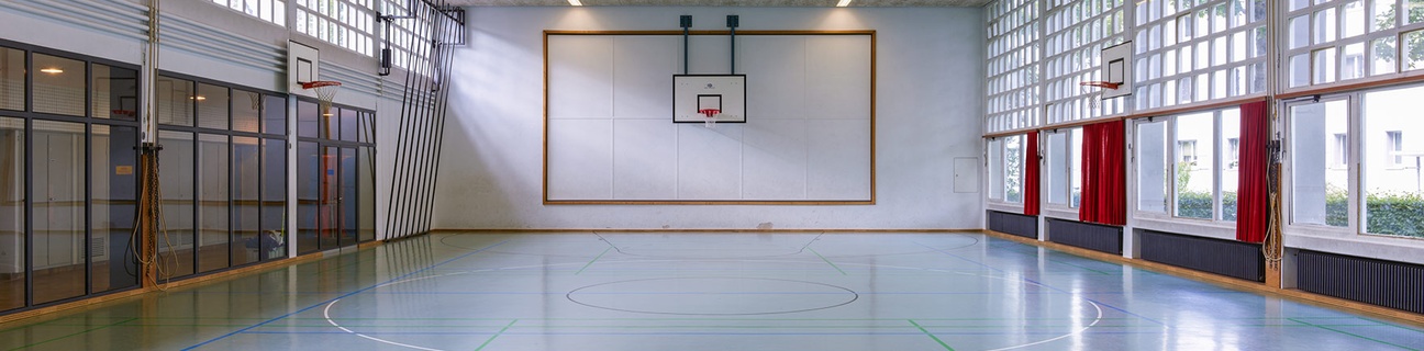 Turnhalle Höhe