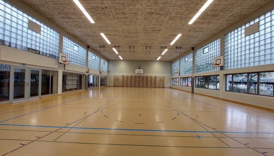 Turnhalle Marzili
