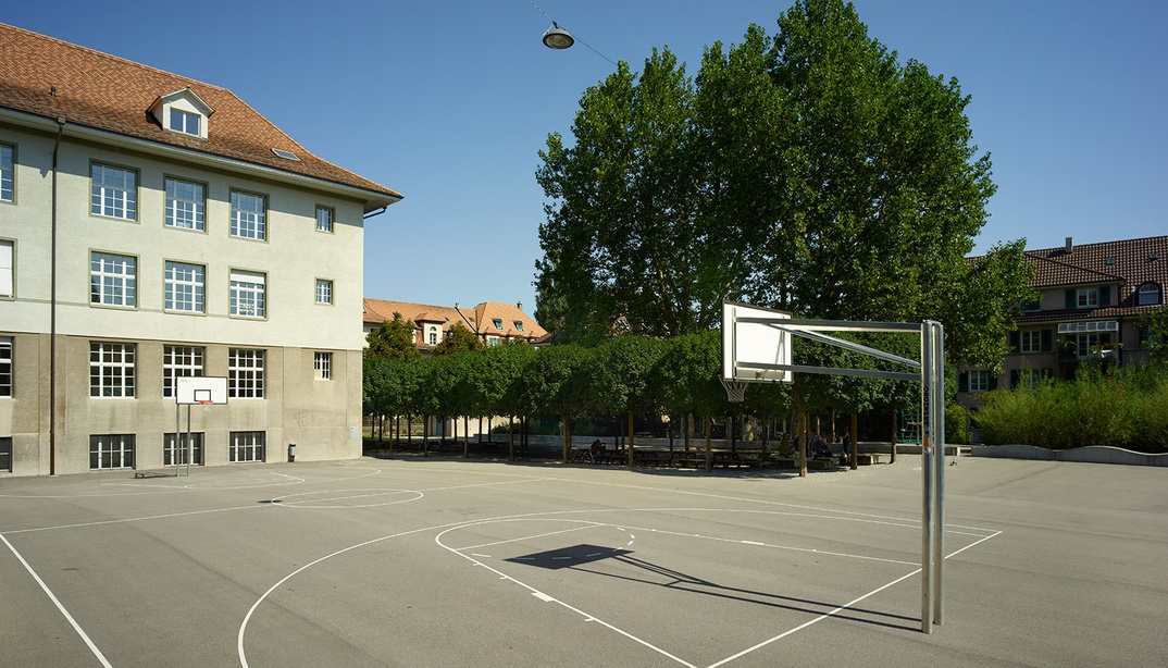 Hartplatz Pestalozzi