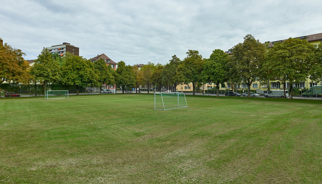 Schulrasenfeld Breitfeld